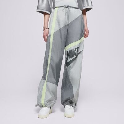 Nike - HJ4178-084 - Gri - Mărime S - Pants Nike - HJ4178-084 - Gri - Mărime S - Pants