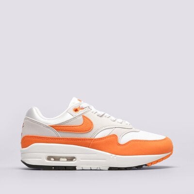 Nike Air Max 1 Safety Orange - Vârf din plasă albă respirabilă - Peste superioară din piele sintetică gri - Detalii portocalii vibrante - Talpă intermediară cu aer - Pantofi sport Nike Air Max 1 Safety Orange - Vârf din plasă albă respirabilă - Peste superioară din piele sintetică gri - Detalii portocalii vibrante - Talpă intermediară cu aer - Pantofi sport