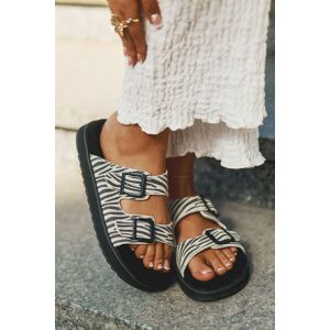 Sandale Din Suede Pentru Femei Cu Catarame D.Franklin DFSH405002 Zebra 37 Sandale Din Suede Pentru Femei Cu Catarame D.Franklin DFSH405002 Zebra 37