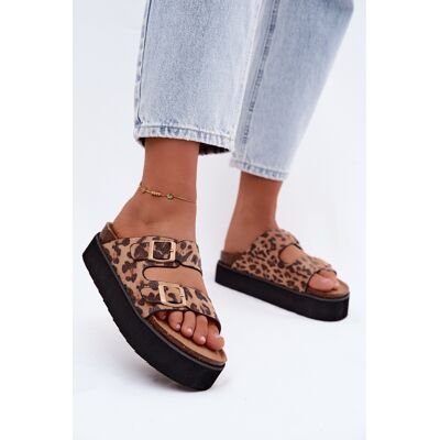 Wrangler Sandale de damă lacuite cu platformă și clipsuri aurii Lee Cooper LCW-26-35-4459L Negru 36 Wrangler Sandale de damă lacuite cu platformă și clipsuri aurii Lee Cooper LCW-26-35-4459L Negru 36