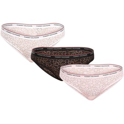 3PACK chiloți damă Tommy Hilfiger multicolori (UW0UW04897 0SK) M 3PACK chiloți damă Tommy Hilfiger multicolori (UW0UW04897 0SK) M