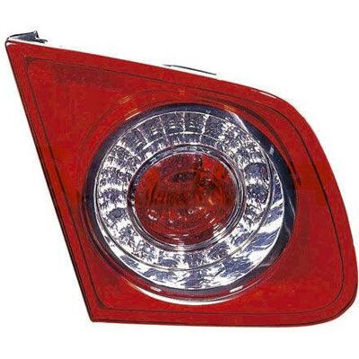 ALKAR 2221117 Lampa spate internă stângă pentru VW Jetta 3 ALKAR 2221117 Lampa spate internă stângă pentru VW Jetta 3