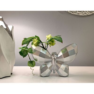 Vaza decorativa Butterfly, Mauro Ferretti, 22.5x8x15 cm, polirasina, argintiu Vaza decorativa Butterfly, Mauro Ferretti, 22.5x8x15 cm, polirasina, argintiu