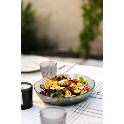 Set bol de salată din sticlă, Hermia, 127RKL1605, Bol mare pentru salată: 30 x 30 x 2,3 cm (1 bucată), Fumuriu Set bol de salată din sticlă, Hermia, 127RKL1605, Bol mare pentru salată: 30 x 30 x 2,3 cm (1 bucată), Fumuriu