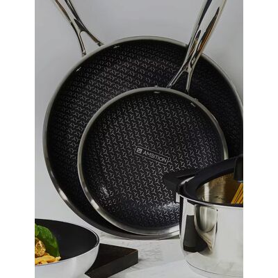 Tigaie cu acoperire Non Stick, Qualum Ceramic Futuro, Ambition, 20 cm, inox/ceramica, negru/argintiu Tigaie cu acoperire Non Stick, Qualum Ceramic Futuro, Ambition, 20 cm, inox/ceramica, negru/argintiu