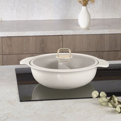 Oala cu capac Berlinger Haus, Sahara, 30x10 cm, 4.2 L, aluminiu turnat, crem mat Oala cu capac Berlinger Haus, Sahara, 30x10 cm, 4.2 L, aluminiu turnat, crem mat