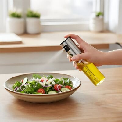 Pulverizator pentru ulei si condimente lichide Beper, 100 ml, sticla/inox, transparent Pulverizator pentru ulei si condimente lichide Beper, 100 ml, sticla/inox, transparent