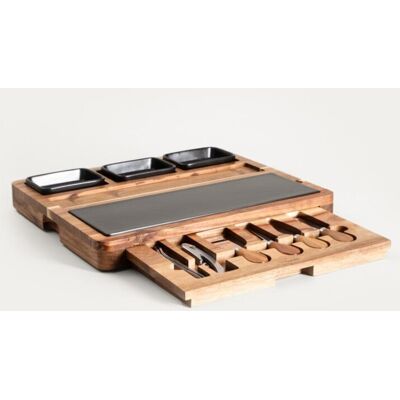 Set servire branzeturi 16 piese Fresca, Homla, lemn/portelan/inox, natur/negru Set servire branzeturi 16 piese Fresca, Homla, lemn/portelan/inox, natur/negru