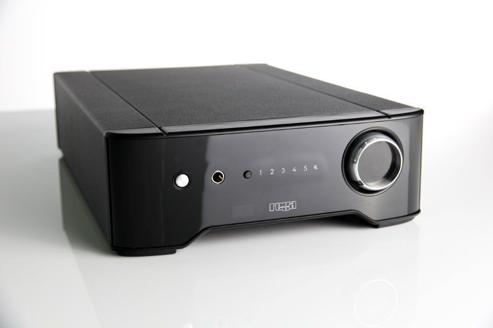 Rega Brio Integrated Amplifier Demo Svart Rega Brio Integrated Amplifier Demo Svart