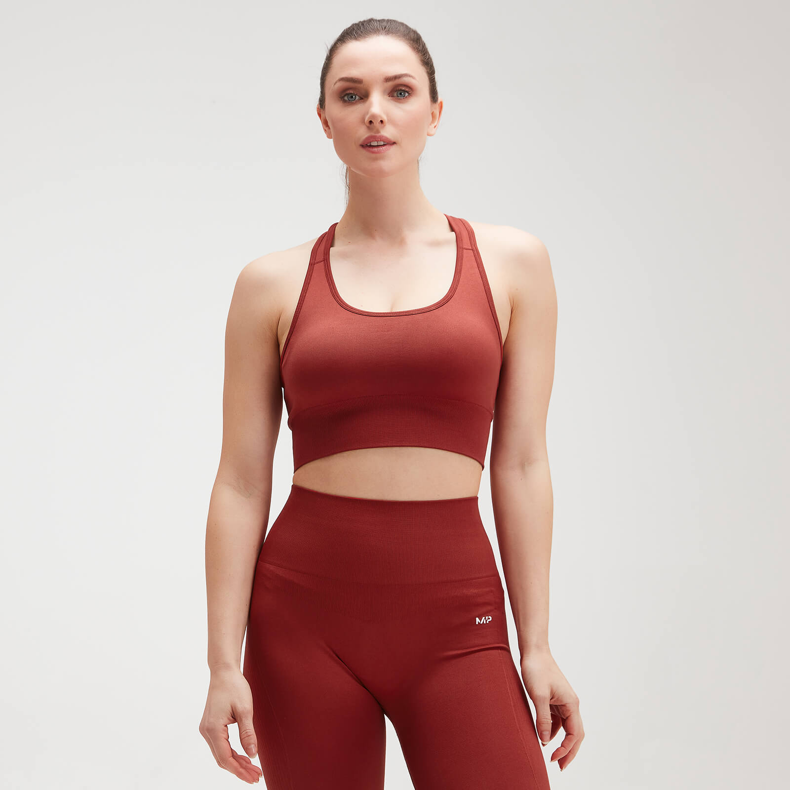 MP Shape Seamless Ultra Cross Strap Sports Bra för kvinnor – Röd - L MP Shape Seamless Ultra Cross Strap Sports Bra för kvinnor – Röd - L