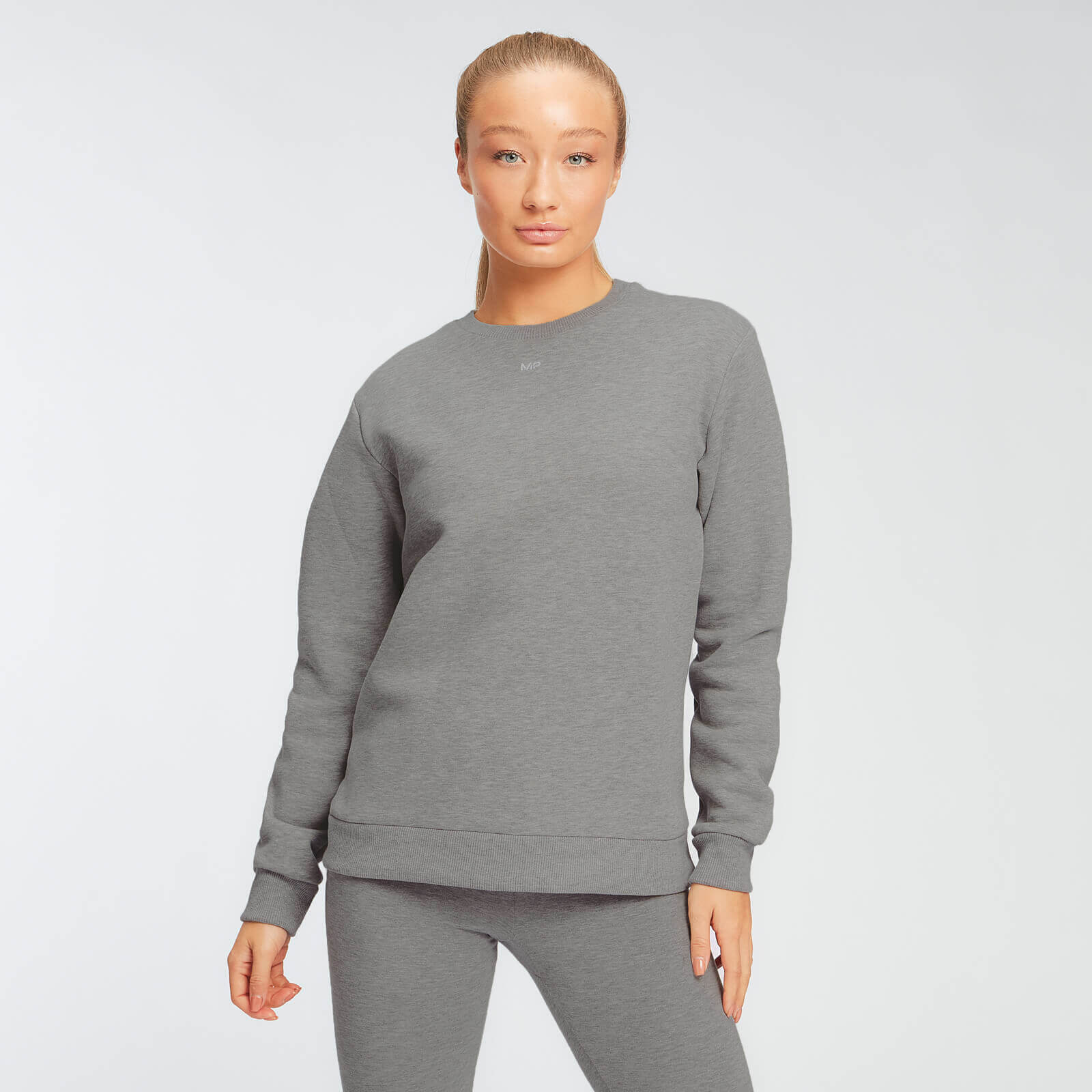Myprotein MP Essentials Sweatshirt för kvinnor – Grå - S Myprotein MP Essentials Sweatshirt för kvinnor – Grå - S