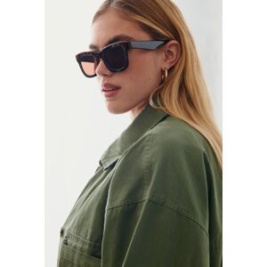 Gina Tricot - Classic chunky sunglasses - solglasögon - Brown - ONESIZE - Female  Female Brown
