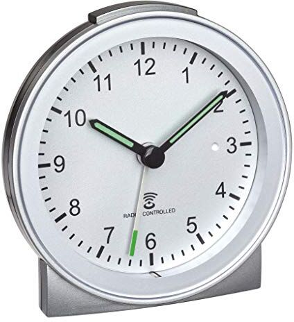 TFA Dostmann analog radioväckarklocka TFA Dostmann analog radioväckarklocka