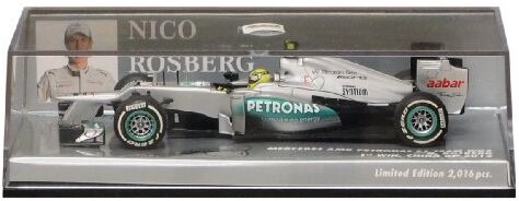 Minichamps Mercedes AMG F1 W03 nr 8 N. Rosberg-1 st vinst Kina 2012 Minichamps Mercedes AMG F1 W03 nr 8 N. Rosberg-1 st vinst Kina 2012