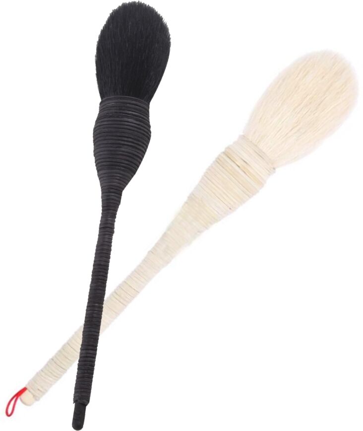Revolt Kabuki Brush (Variant: White) Revolt Kabuki Brush (Variant: White)