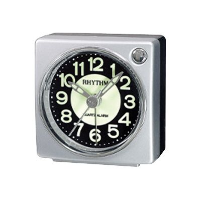 Rhythm väckarklocka silver CRE823-NR19 Rhythm väckarklocka silver CRE823-NR19