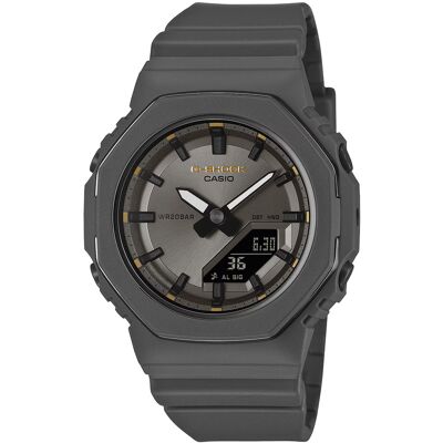 Casio G-Shock Limited Edition GMA-P2126W-8AER Casio G-Shock Limited Edition GMA-P2126W-8AER