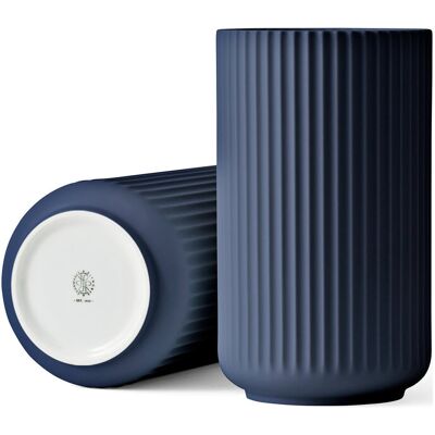 Lyngby Porcelæn Lyngbyvase H11.6CM MIDNIGHT BLUE H11.6CM Lyngby Porcelæn Lyngbyvase H11.6CM MIDNIGHT BLUE H11.6CM
