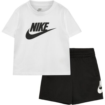 Nike Club Tee & Short Set 116/122 BLACK/WHITE 116/122 Nike Club Tee & Short Set 116/122 BLACK/WHITE 116/122