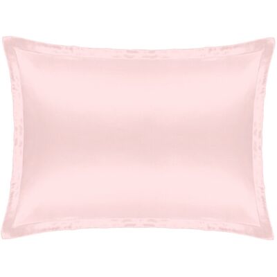 Cloud & Glow Silk Pillowcase Light Blush ONE SIZE LIGHT BLUSH ONE SIZE Cloud & Glow Silk Pillowcase Light Blush ONE SIZE LIGHT BLUSH ONE SIZE