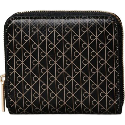 Calvin Emblem Aop Square Zip Around ONE SIZE BLACK AOP ONE SIZE Calvin Emblem Aop Square Zip Around ONE SIZE BLACK AOP ONE SIZE