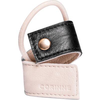Corinne Leather Band Short Bendable Two-Colored ONE SIZE BLACK / CREAM ONE SIZE Corinne Leather Band Short Bendable Two-Colored ONE SIZE BLACK / CREAM ONE SIZE