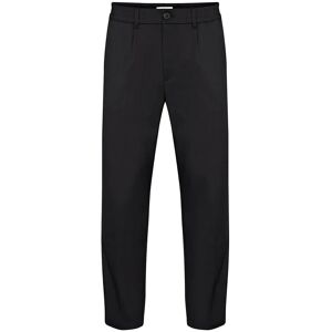 CASUAL FRIDAY CFMarc - Avslappnad knälång svart byxa CASUAL FRIDAY CFMarc - Avslappnad knälång svart byxa