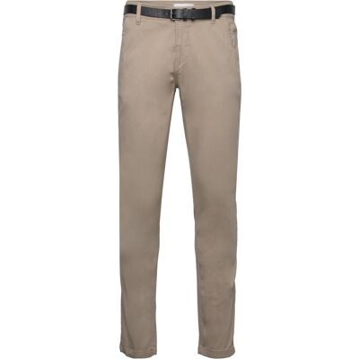 Lindbergh Classic Stretch Chino W?. Belt 34 x 32 DK SAND 34 x 32 Lindbergh Classic Stretch Chino W?. Belt 34 x 32 DK SAND 34 x 32