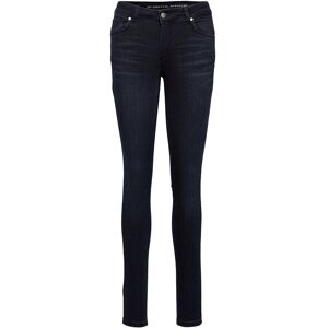 Essential Foods 32 The Celina 100 Slim Y 27 x 32 DARK BLUE WASH 27 x 32 Essential Foods 32 The Celina 100 Slim Y 27 x 32 DARK BLUE WASH 27 x 32