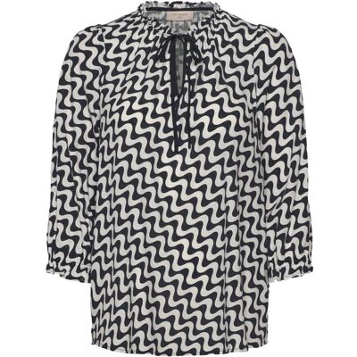 FREE/QUENT Blouse S STAR OFF-WHITE W. NAVY BLAZER S FREE/QUENT Blouse S STAR OFF-WHITE W. NAVY BLAZER S