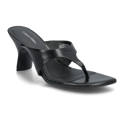 Calvin Sculpt Kitt Heel Sndl Thong Lth 41 TRIPLE BLACK 41 Calvin Sculpt Kitt Heel Sndl Thong Lth 41 TRIPLE BLACK 41