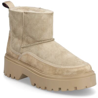 Tommy Hilfiger Real Shearling Pullon Snowboot 41 HORSERADISH 41 Tommy Hilfiger Real Shearling Pullon Snowboot 41 HORSERADISH 41