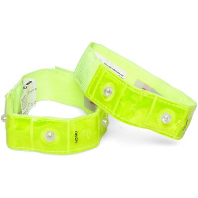 Salzmann Reflective Armband With 4 Leds - 2 Pack () ONE SIZE SAFETY YELLOW ONE SIZE Salzmann Reflective Armband With 4 Leds - 2 Pack () ONE SIZE SAFETY YELLOW ONE SIZE