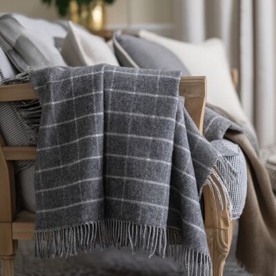 Nordstrand Home Ullpläd - 100% ull - 130x200 cm - Oslo Wild brun Nordstrand Home Ullpläd - 100% ull - 130x200 cm - Oslo Wild brun
