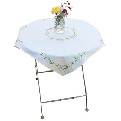 Trimits broderikit – bordsduk – inkluderar tryckt tyg, trådar, nål och instruktioner, 80 x 80 cm, tusensköna kedja Trimits broderikit – bordsduk – inkluderar tryckt tyg, trådar, nål och instruktioner, 80 x 80 cm, tusensköna kedja