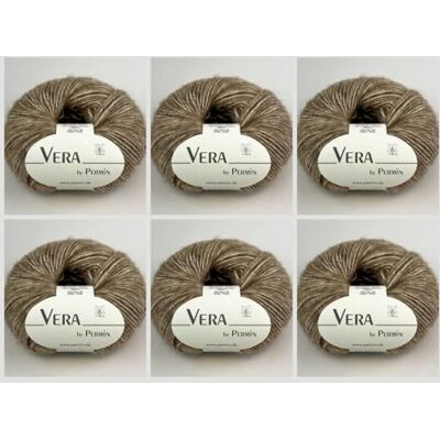 MARUSSIA 6 x vera av Permin – året runt-garn av kedjett, babyalpacka och bomull (125 m/50 g) (21 karamell) MARUSSIA 6 x vera av Permin – året runt-garn av kedjett, babyalpacka och bomull (125 m/50 g) (21 karamell)