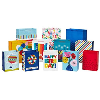 Hallmark presentväskor i blandade storlekar (paket med 12-5 medium 8 tum, 4 stora 28,9 cm, 3 extra stora 35,5 cm) för födelsedagar, mors dag, examen, babyshower Hallmark presentväskor i blandade storlekar (paket med 12-5 medium 8 tum, 4 stora 28,9 cm, 3 extra stora 35,5 cm) för födelsedagar, mors dag, examen, babyshower