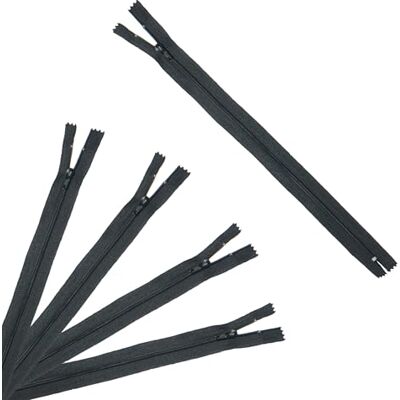 Trimz 15 cm (~6 tum) svart envägsände stopp dragkedja med 4 mm tänder x 5 st, polyester, 15 cm Trimz 15 cm (~6 tum) svart envägsände stopp dragkedja med 4 mm tänder x 5 st, polyester, 15 cm