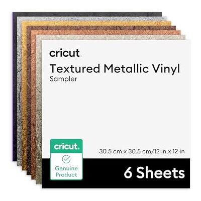 Cricut strukturerad, metallisk vinyl – permanent, lyxmönsterset – 30,5 x 30,5 cm/12 x 12 tum (6 st.) Cricut strukturerad, metallisk vinyl – permanent, lyxmönsterset – 30,5 x 30,5 cm/12 x 12 tum (6 st.)