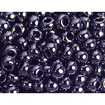 Toho Japanska pärlor grå metallsten 2,2 mm 11/0 100 gr. Toho Japanska pärlor grå metallsten 2,2 mm 11/0 100 gr.