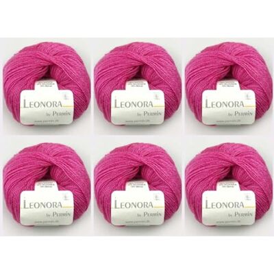 MARUSSIA 6 x Leonora av Permin – ädel sidenull-mohair-garn (25 het rosa) MARUSSIA 6 x Leonora av Permin – ädel sidenull-mohair-garn (25 het rosa)
