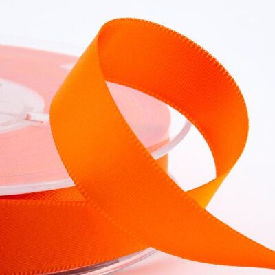 Italian Options Italienska alternativ satinband, 10 mm brett x 25 meter rulle, orange Italian Options Italienska alternativ satinband, 10 mm brett x 25 meter rulle, orange