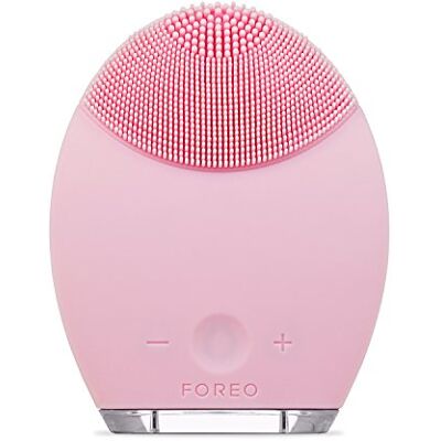 FOREO LUNA Ansiktsexfoliatorborste och silikonrengöringsenhet för kombinationshud, med 2 års garanti och 10 års kvalitetsgaranti Sensitive/Normal Skin FOREO LUNA Ansiktsexfoliatorborste och silikonrengöringsenhet för kombinationshud, med 2 års garanti och 10 års kvalitetsgaranti Sensitive/Normal Skin