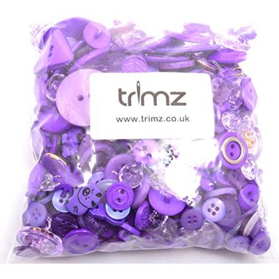 Trimz blandade former och knappar i storlek 250 g, lila Trimz blandade former och knappar i storlek 250 g, lila