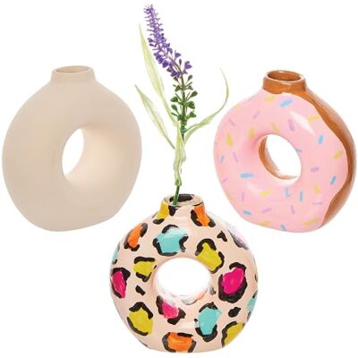 Baker Ross FX702 Donut-vaser i keramik 3-pack, keramikföremål att dekorera Baker Ross FX702 Donut-vaser i keramik 3-pack, keramikföremål att dekorera