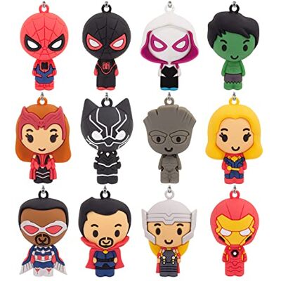Hallmark Marvel nedräkningskalender miniatyr julgran set med 12 minipynt (0003HCM0915) Hallmark Marvel nedräkningskalender miniatyr julgran set med 12 minipynt (0003HCM0915)