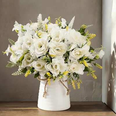 LESING Konstgjorda blommor med vas, falska silkesblommor i vas, Gardenia, blommor, dekoration för hem, bord, kontor, fest (vit) LESING Konstgjorda blommor med vas, falska silkesblommor i vas, Gardenia, blommor, dekoration för hem, bord, kontor, fest (vit)