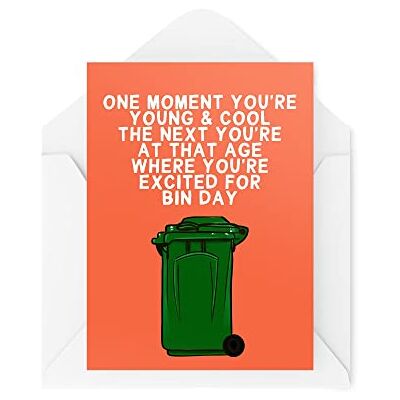Tongue in Peach Roliga nya gratulationskort One Moment You're Young Cool Födelsedagskort Födelsedag soptunna dag gammal förälder bror syster banter roligt skämt CBH1318 Tongue in Peach Roliga nya gratulationskort One Moment You're Young Cool Födelsedagskort Födelsedag soptunna dag gammal förälder bror syster banter roligt skämt CBH1318
