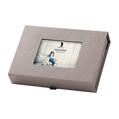 Rössler 14573200491 – fotolåda med passepärm, för 13 x 18 cm bilder, taupe, 203 x 45 x 147 mm, 1 styck Rössler 14573200491 – fotolåda med passepärm, för 13 x 18 cm bilder, taupe, 203 x 45 x 147 mm, 1 styck