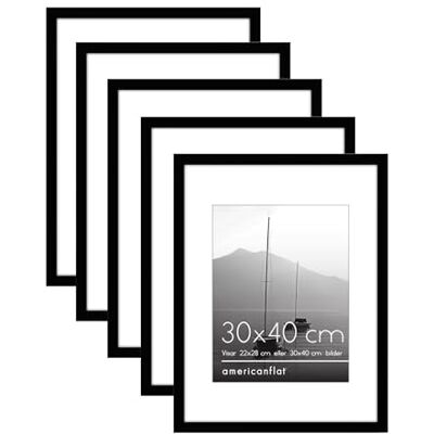 Americanflat 30x40 cm Fotoram med Polerad Plexiglas Set om 5 Använd som 22x28 cm Ram med Passepartout Eller 40x30 cm Ram Utan Passepartout Galleria Collection Galleri Vägg Ramset Svart Americanflat 30x40 cm Fotoram med Polerad Plexiglas Set om 5 Använd som 22x28 cm Ram med Passepartout Eller 40x30 cm Ram Utan Passepartout Galleria Collection Galleri Vägg Ramset Svart